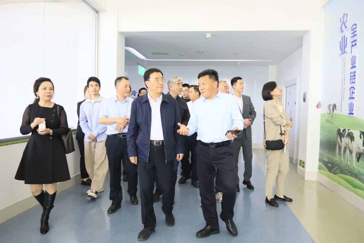 河南省2024國(guó)家“學(xué)生飲用奶計(jì)劃”推廣工作推進(jìn)會(huì)在鄭州成功舉辦！