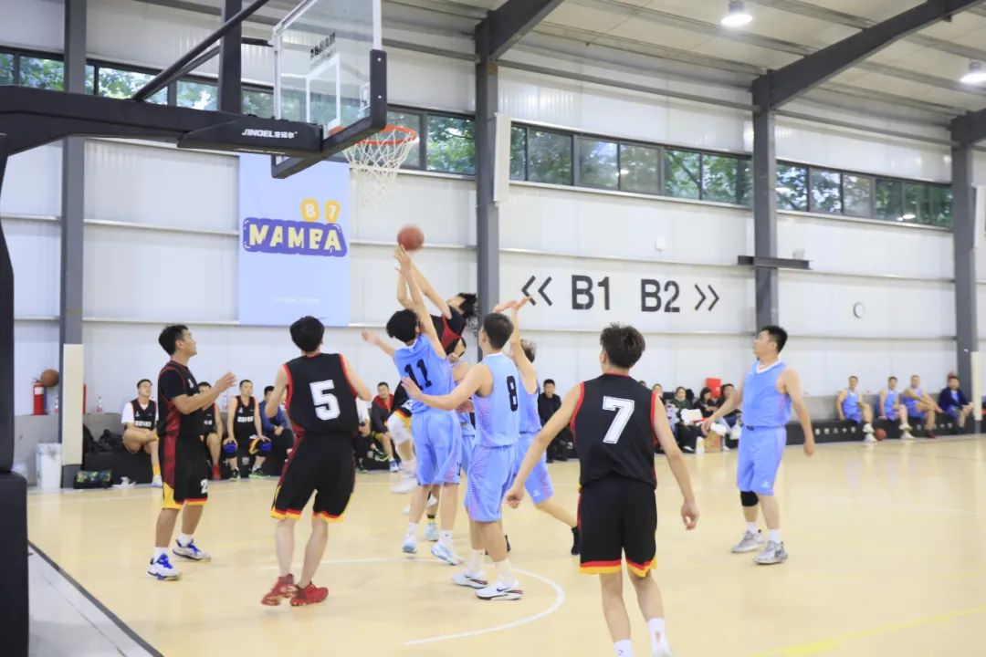 花花牛丨奪冠，奪冠，奪冠！??！用冠軍為中國(guó)健兒喝彩！??！