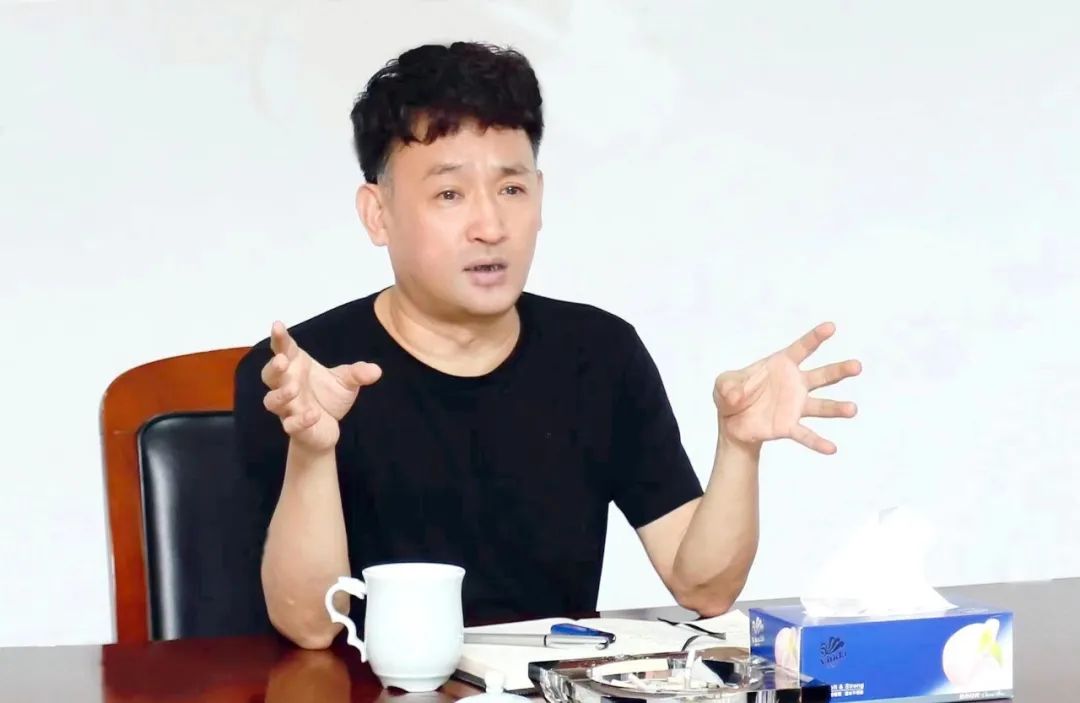 繼往開來 · 再創(chuàng)輝煌 | 花花牛乳業(yè)集團(tuán)召開9月營銷、養(yǎng)殖及飼料月度經(jīng)營工作會議