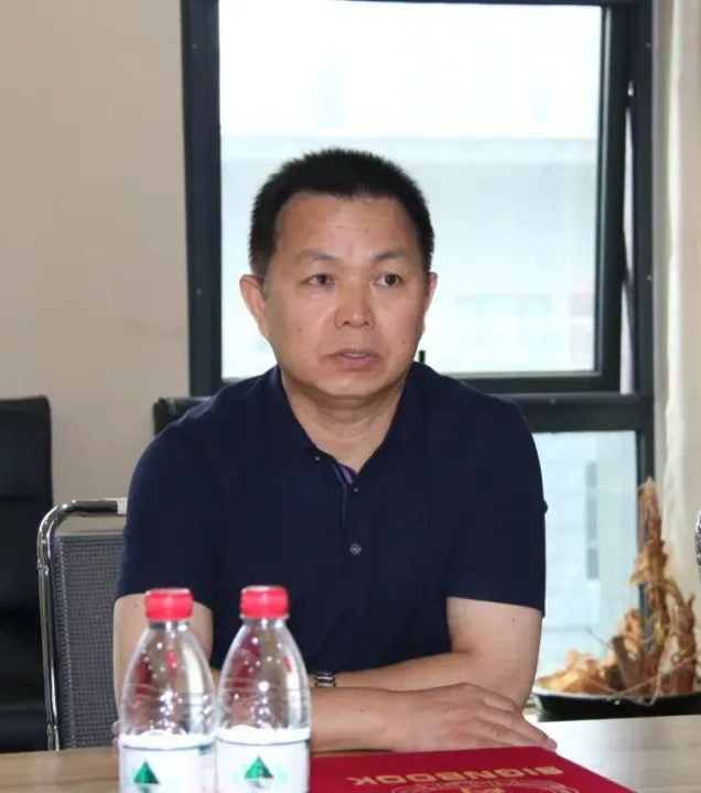 愛心奶情系學(xué)子，公益情溫暖人心—河南花花牛乳業(yè)集團(tuán)助力基金會(huì)“圓夢(mèng)計(jì)劃?一杯奶”公益項(xiàng)目，愛心捐贈(zèng)善款50萬元！