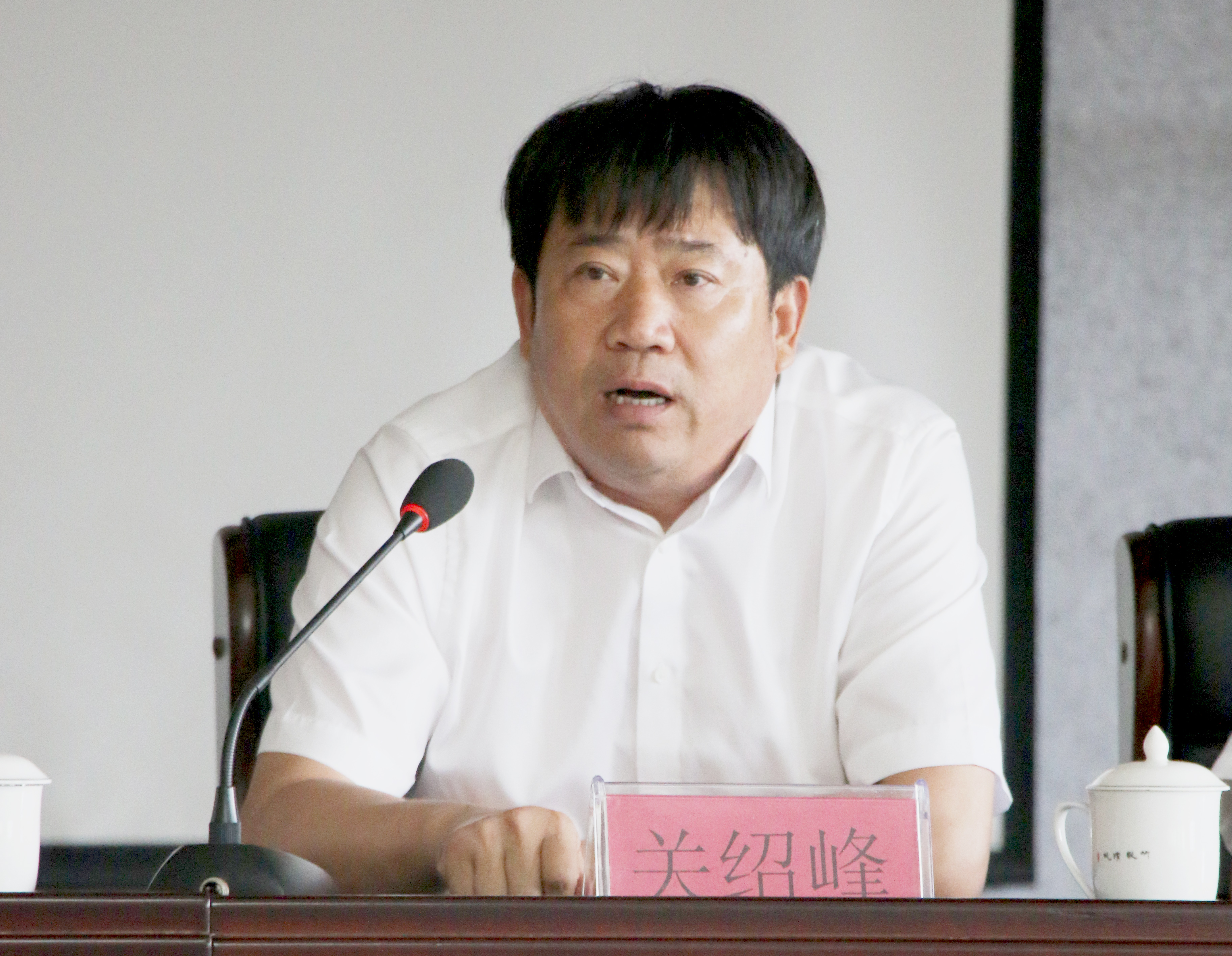 揚(yáng)帆再起航 | 花花牛乳業(yè)集團(tuán)養(yǎng)殖、飼料事業(yè)部2019上半年總結(jié)表彰暨下半年工作部署大會隆重召開