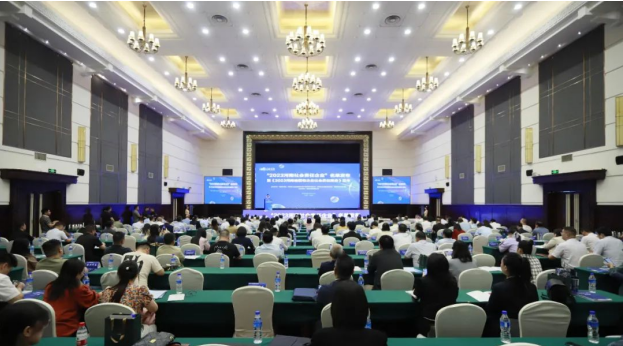 國(guó)企擔(dān)當(dāng) | 花花牛乳業(yè)集團(tuán)斬獲“2023河南社會(huì)責(zé)任企業(yè)”推選活動(dòng)兩項(xiàng)大獎(jiǎng)??！