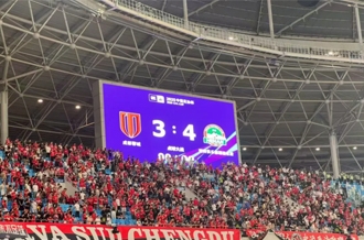 榮耀時(shí)刻，共赴巔峰——河南花花牛乳業(yè)集團(tuán)見證河南足球歷史性突破，與一億家鄉(xiāng)人民共燃鐵血榮光！